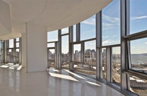 Apartment with aluminium windows. 